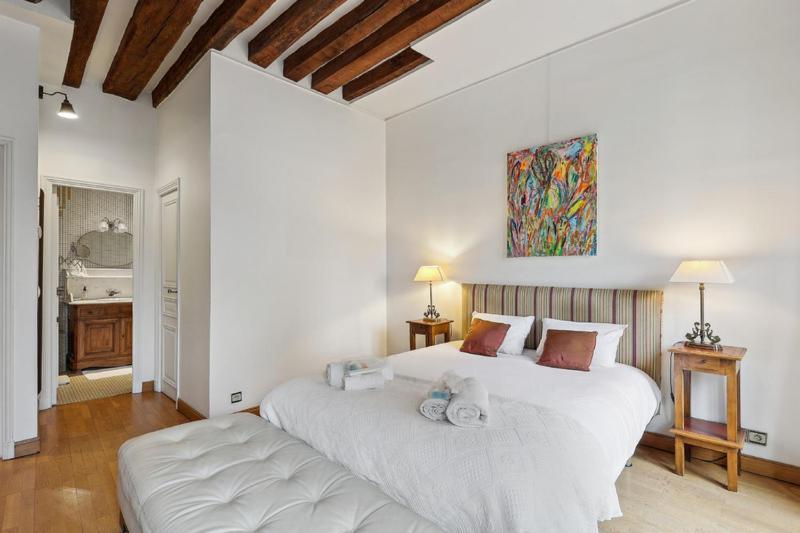 Appartement 271 Temple - Superb In Paris.